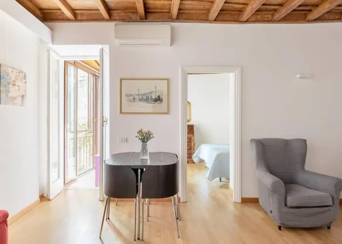 Iflat Via Del Corso Elegant Appartamento
